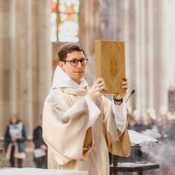 Diakonenweihe 2024 / Erzdiözese Wien/ Schönlaub