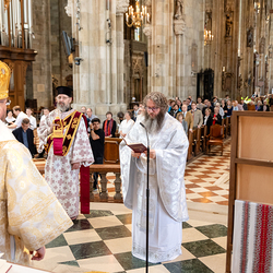 Priesterweihe Byzantinischer Ritus im Stephansdom / Erzdiözese Wien/ Schönlaub