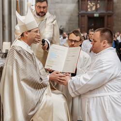Diakonenweihe 2024 / Erzdiözese Wien/ Schönlaub