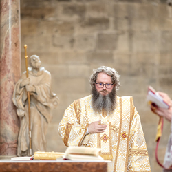 Priesterweihe Byzantinischer Ritus im Stephansdom / Erzdiözese Wien/ Schönlaub